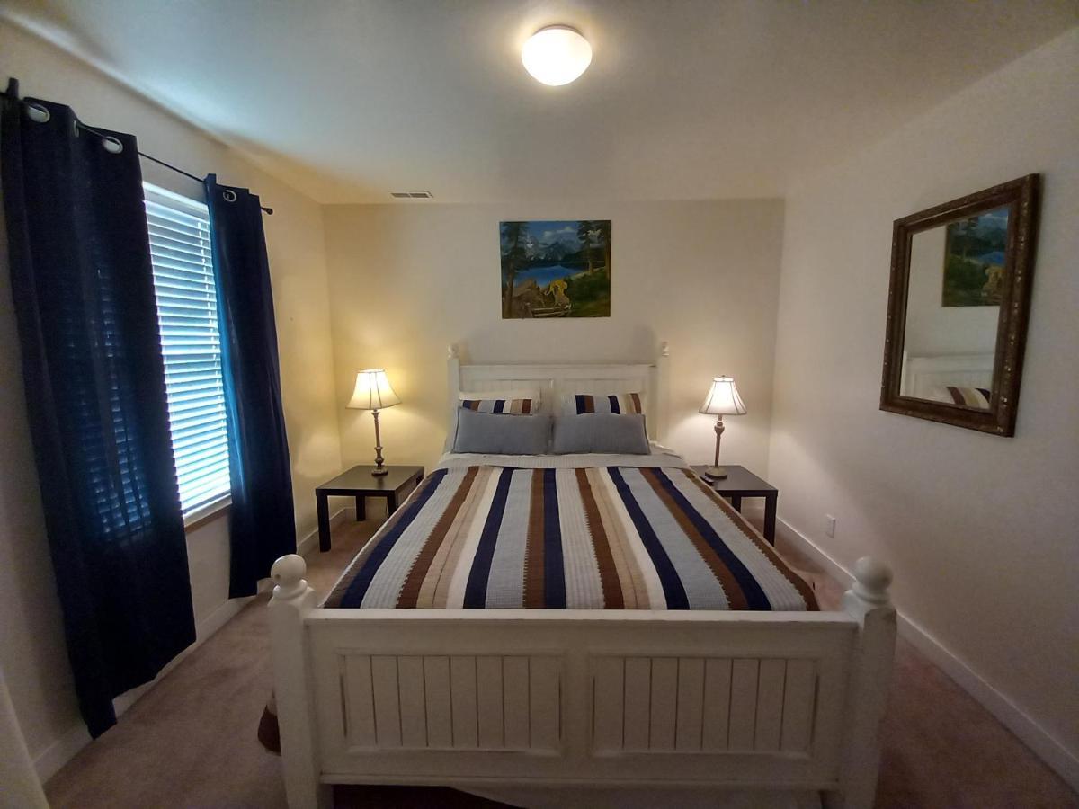 Red Creek Inn And Farm Parowan Екстериор снимка